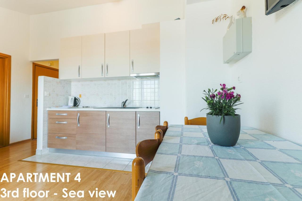 Beautiful Sea View Apartments - Niko Ceko Vrsar Eksteriør billede